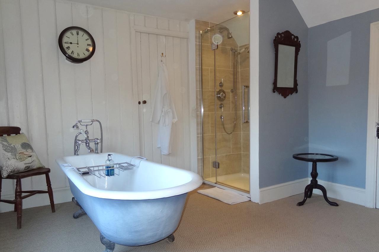Huxham Farmhouse Bed & Breakfast East Pennard Екстериор снимка