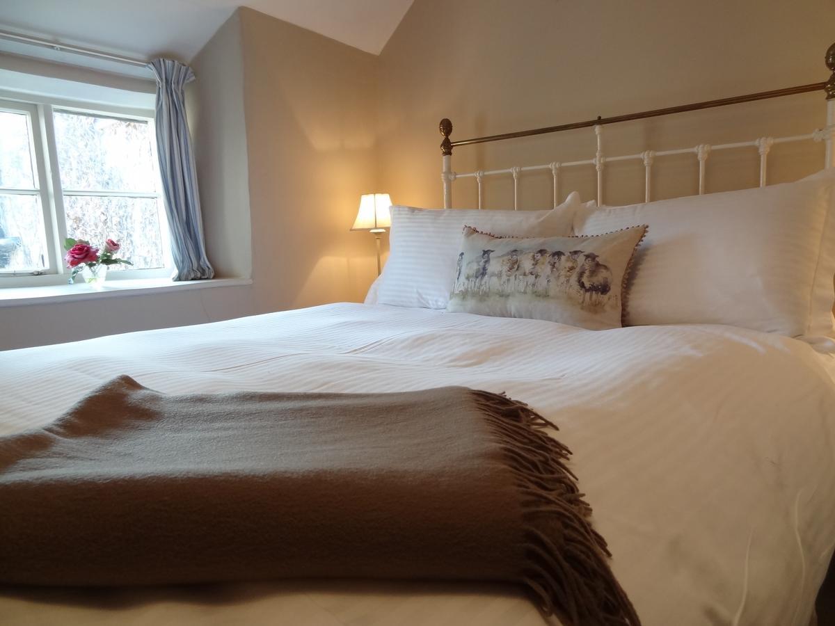Huxham Farmhouse Bed & Breakfast East Pennard Екстериор снимка