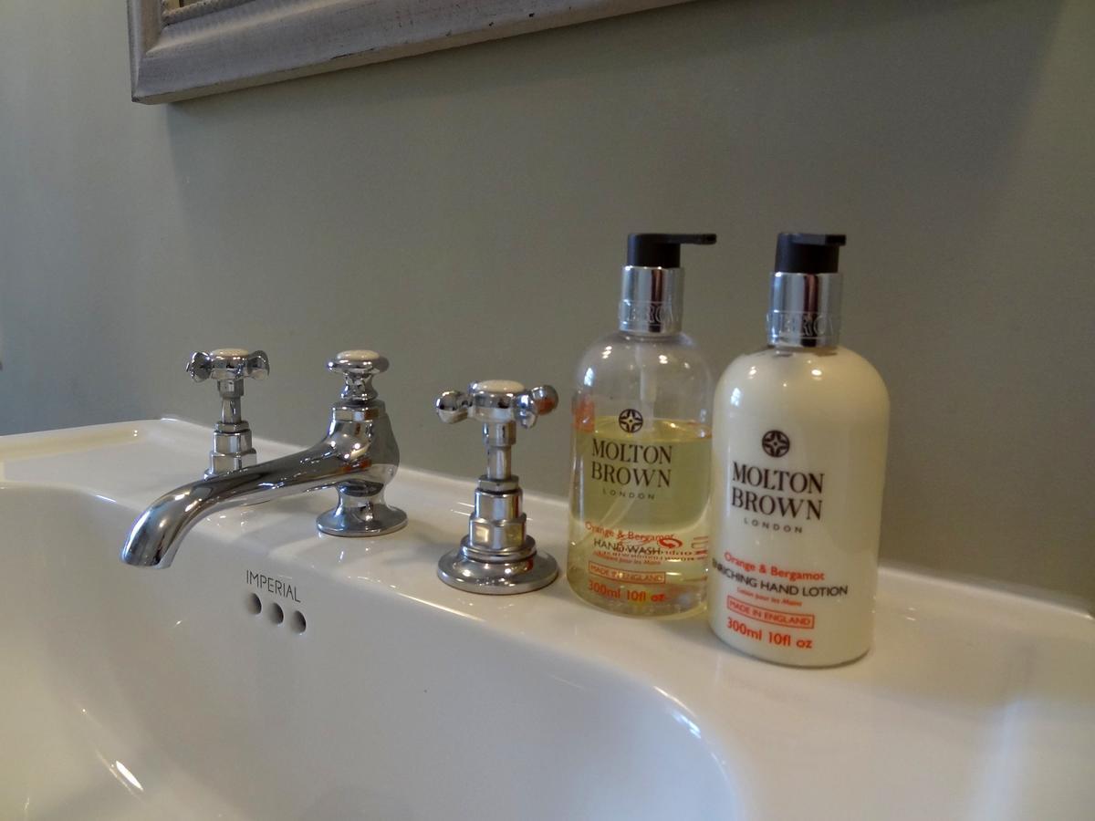 Huxham Farmhouse Bed & Breakfast East Pennard Екстериор снимка