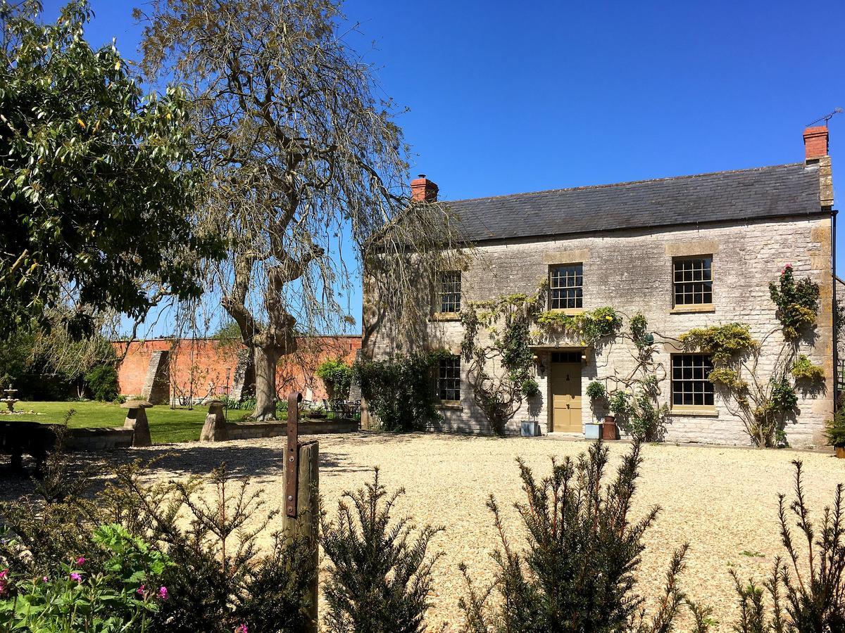 Huxham Farmhouse Bed & Breakfast East Pennard Екстериор снимка