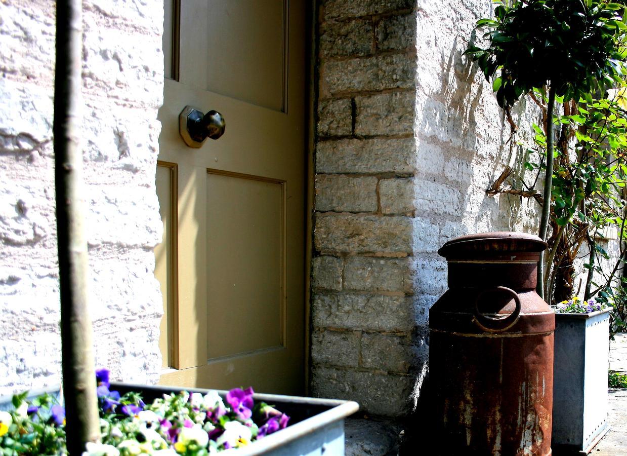 Huxham Farmhouse Bed & Breakfast East Pennard Екстериор снимка