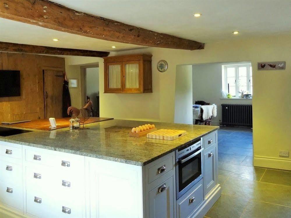 Huxham Farmhouse Bed & Breakfast East Pennard Екстериор снимка